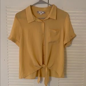 yellow blouse!